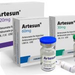 Azithromycin combination therapy with artesunate