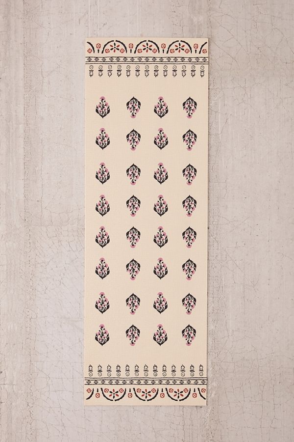 urban outfitters yoga mat